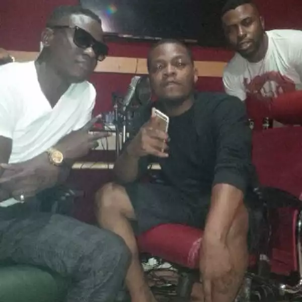 Something Cooking?? Klever Jay Spotted In The Studio With YBNL Boss “Olamide” [See Photo]